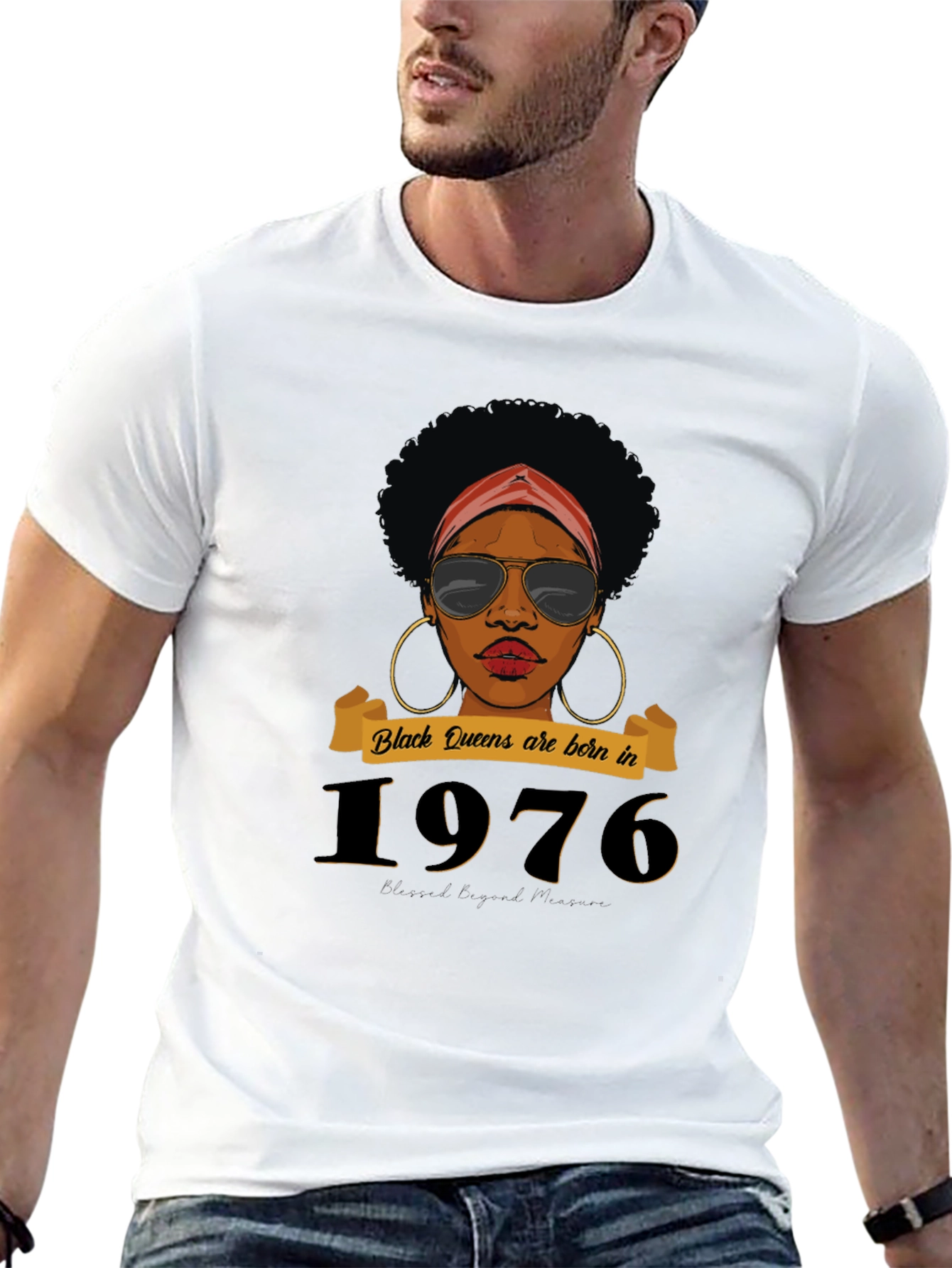 Black Queens Born in 1976 Graphic T-Shirt