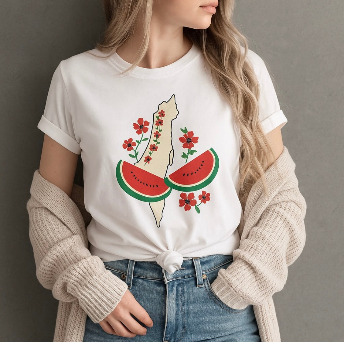 Fruit printed top with short sleeves
