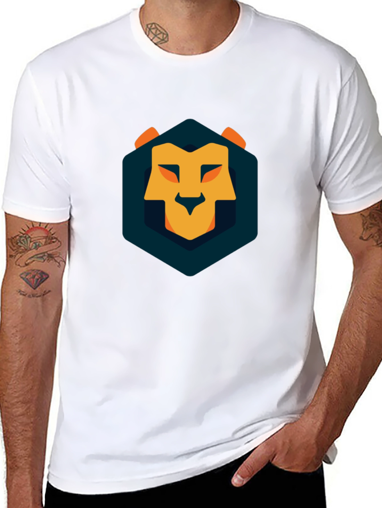Geometric Lion Graphic Tee - Modern Style