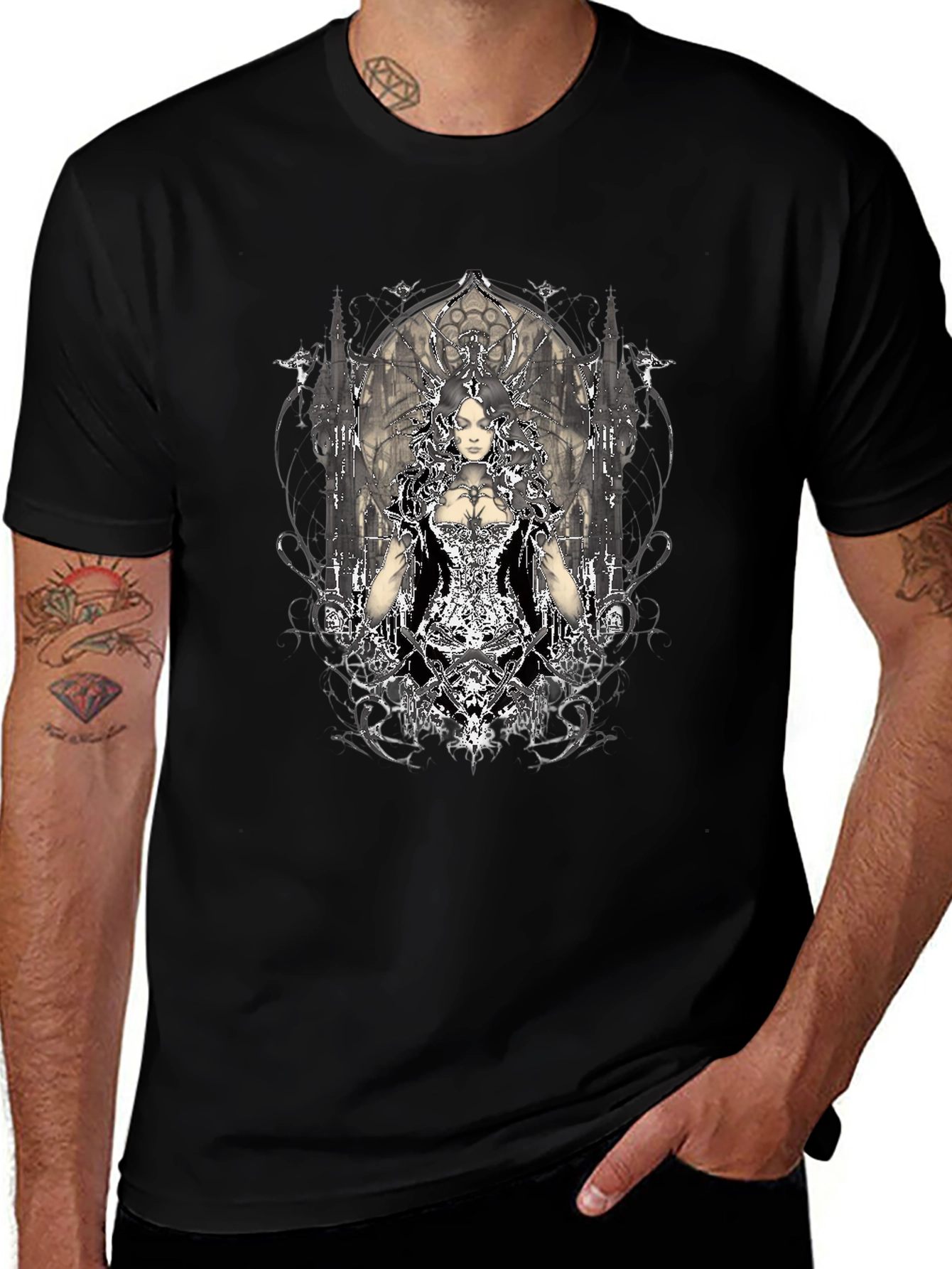 Gothic Queen Graphic T-Shirt - Black
