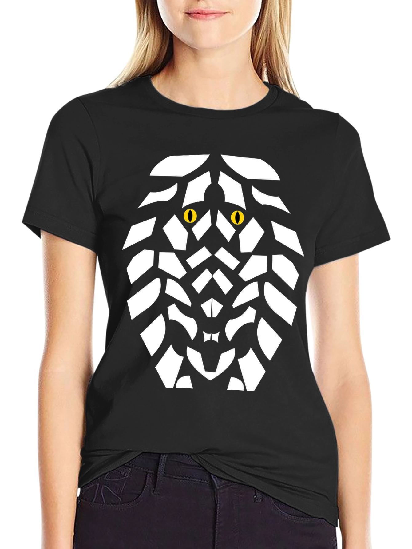Geometric Lion Graphic Tee - Bold Black Cotton Shirt