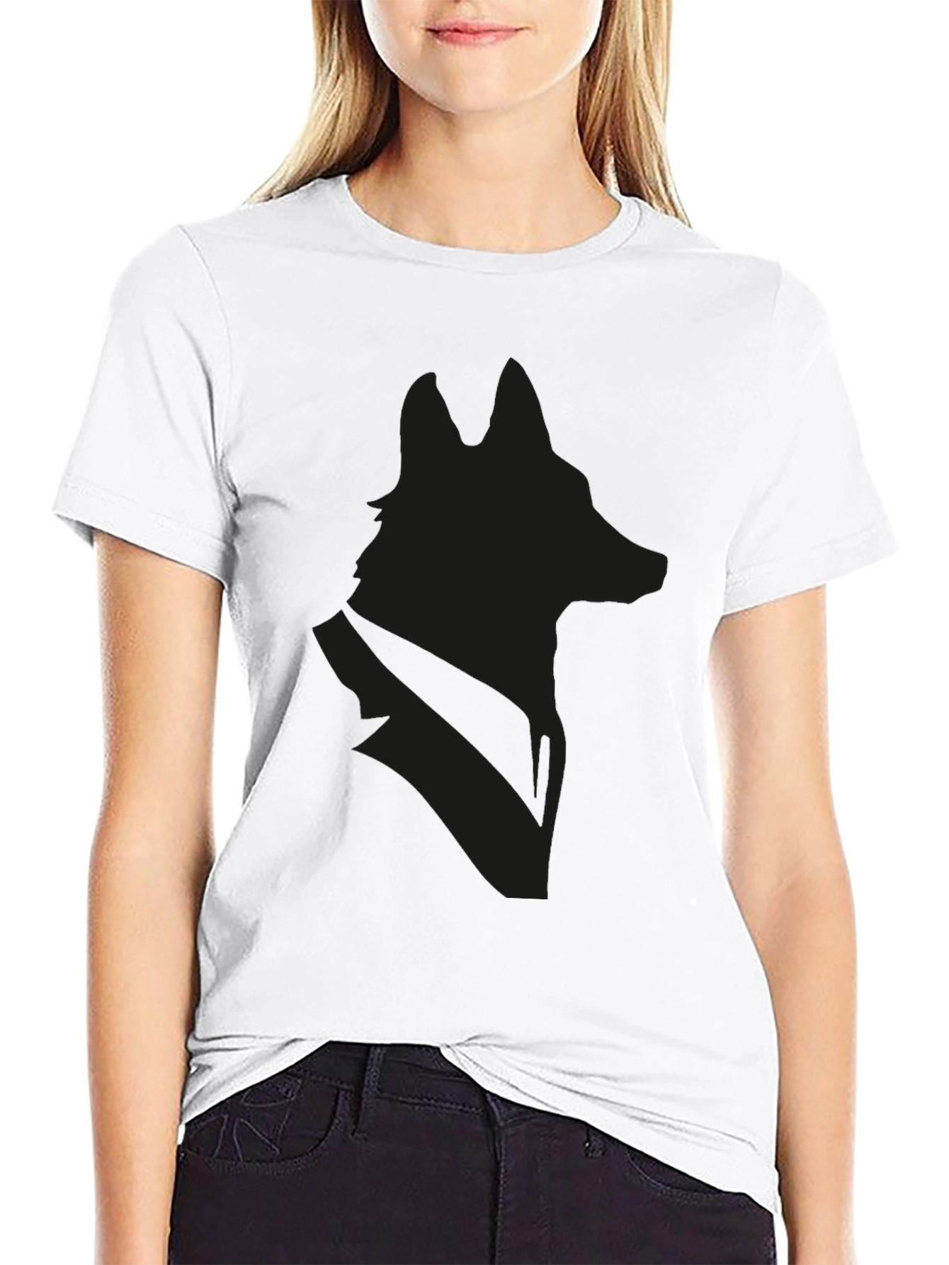 Black Wolf Silhouette Graphic Tee - Modern Style