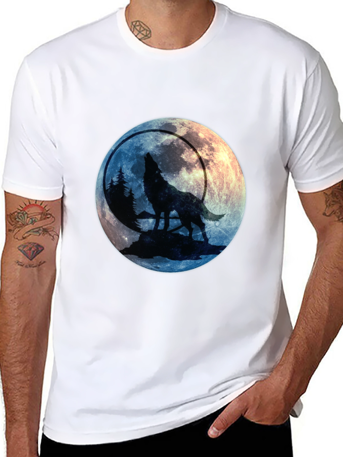 Wolf Howling at Moon Graphic Tee