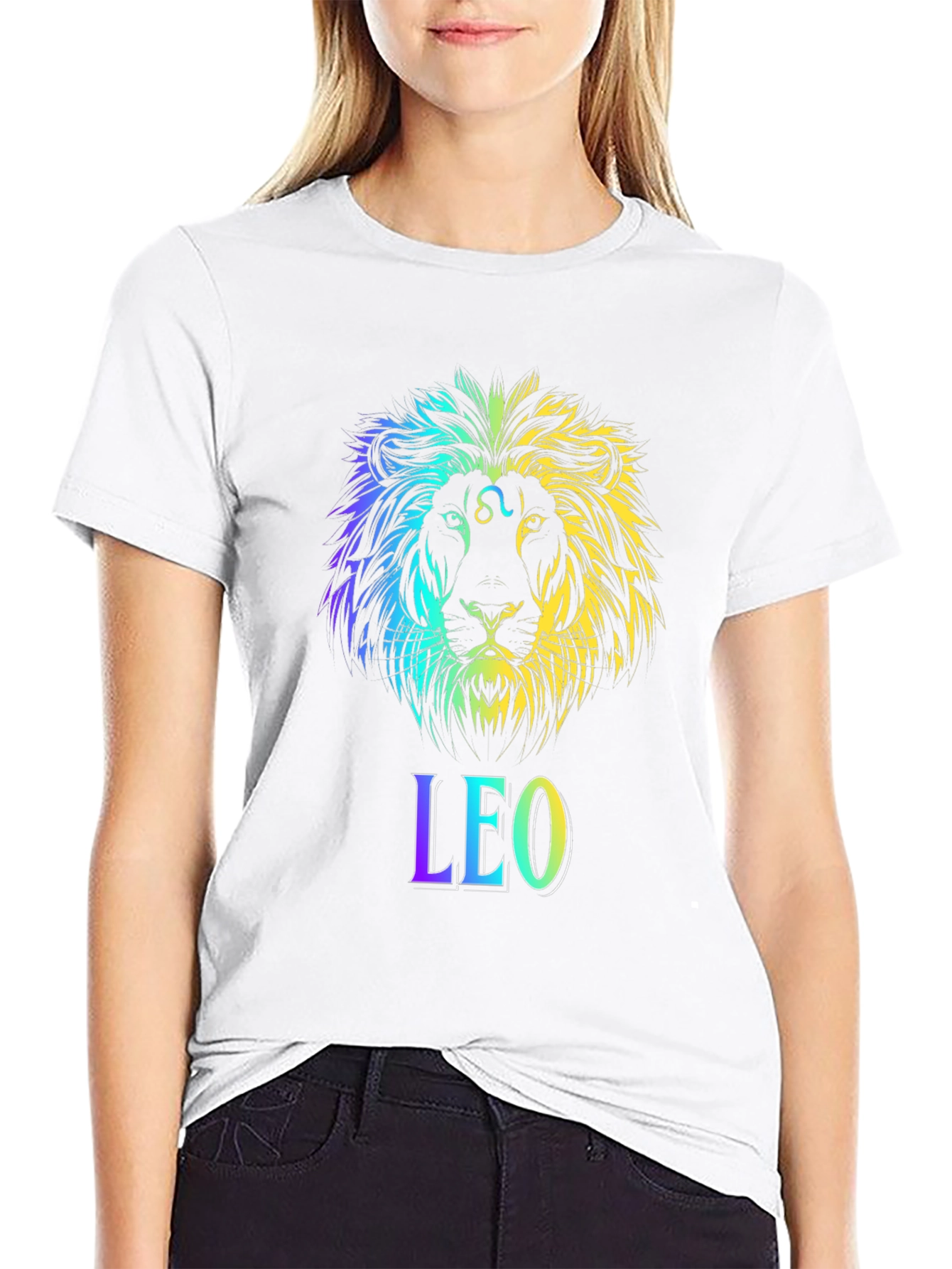 Leo Zodiac Lion Graphic T-Shirt