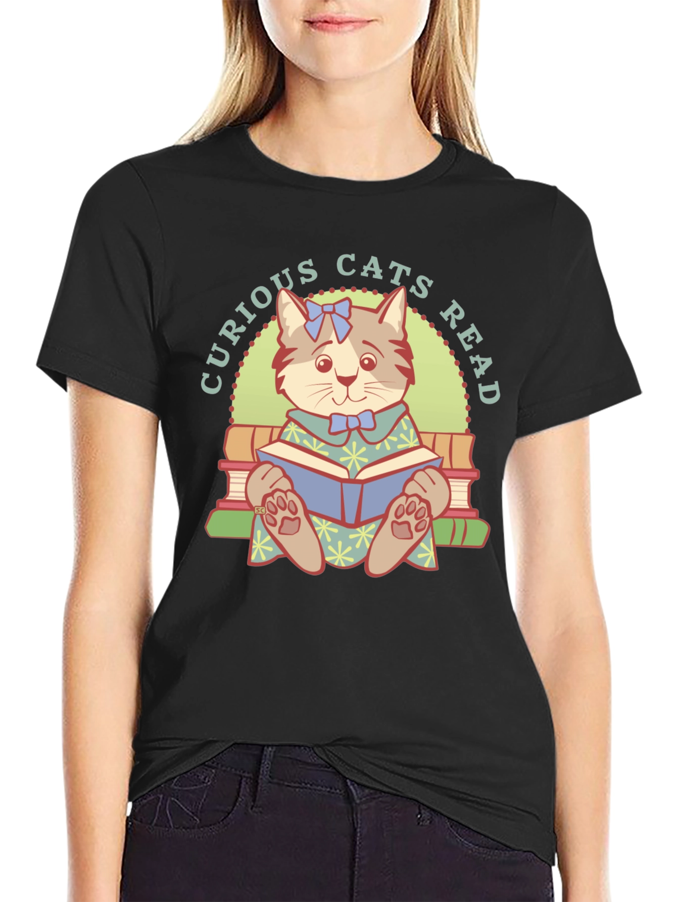 Curious Cats Read T-Shirt - Book Lover Tee