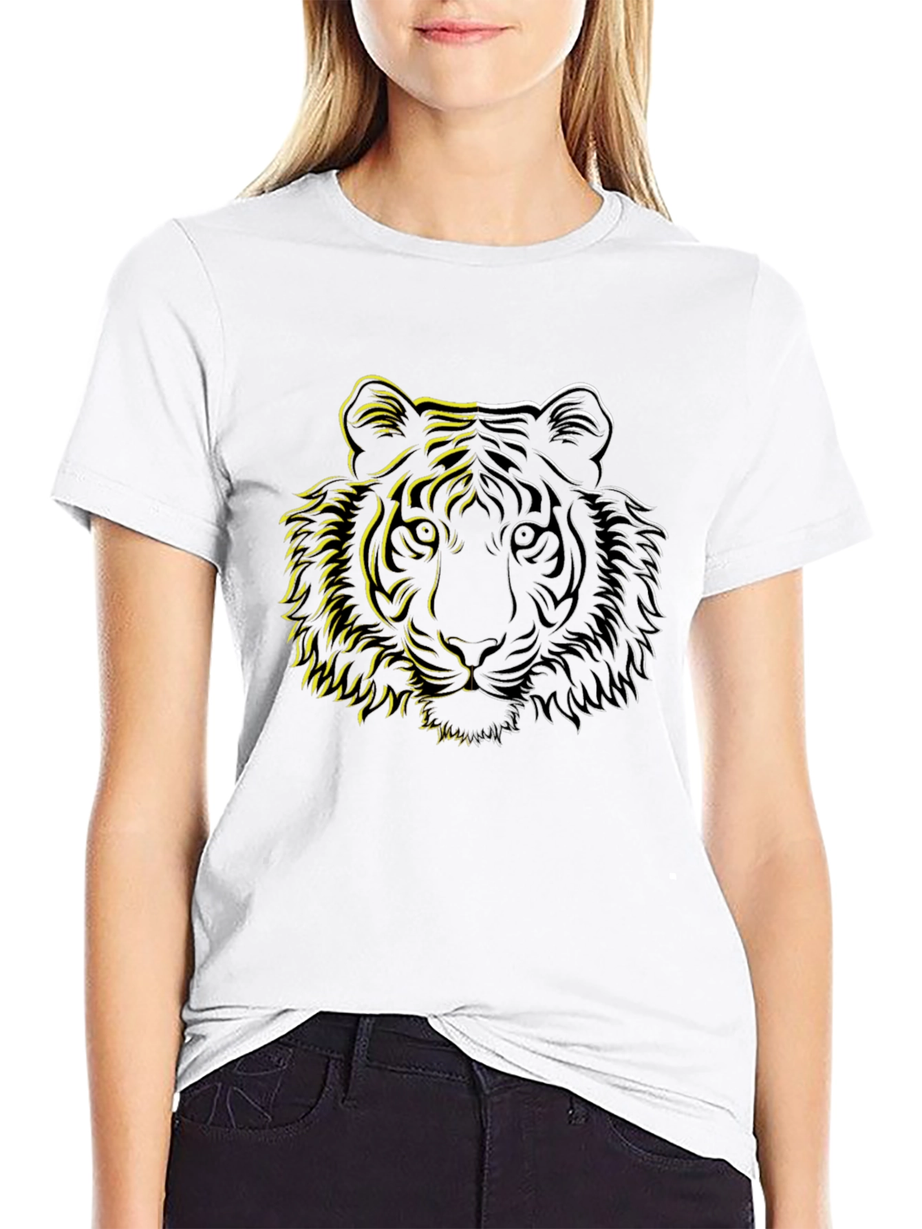 Tiger Graphic Tee - Stylish Black T-Shirt