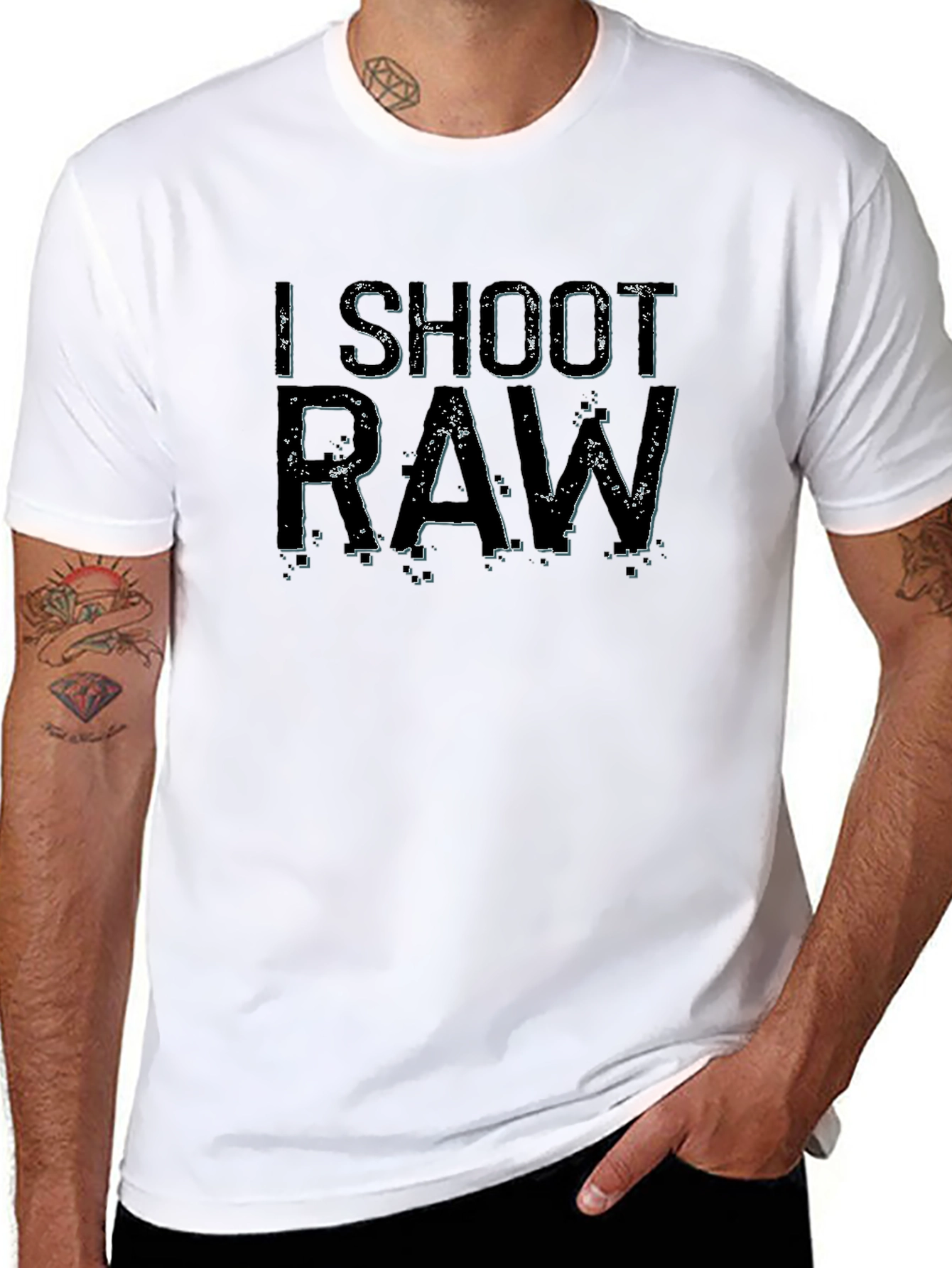 I Shoot RAW Graphic Tee - Photography Enthusiast T-Shirt
