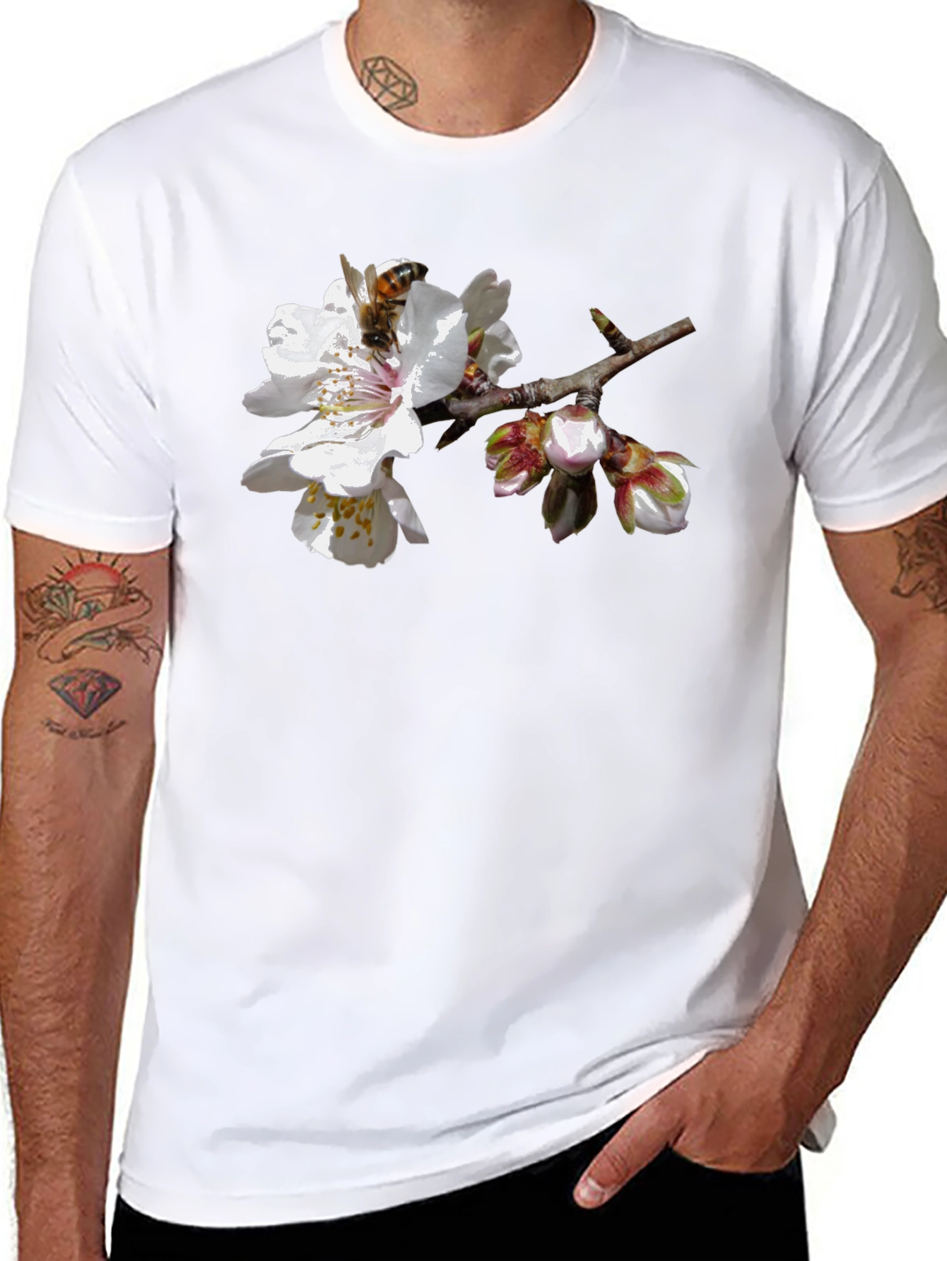 Bee on Blossom Graphic T-Shirt - Black