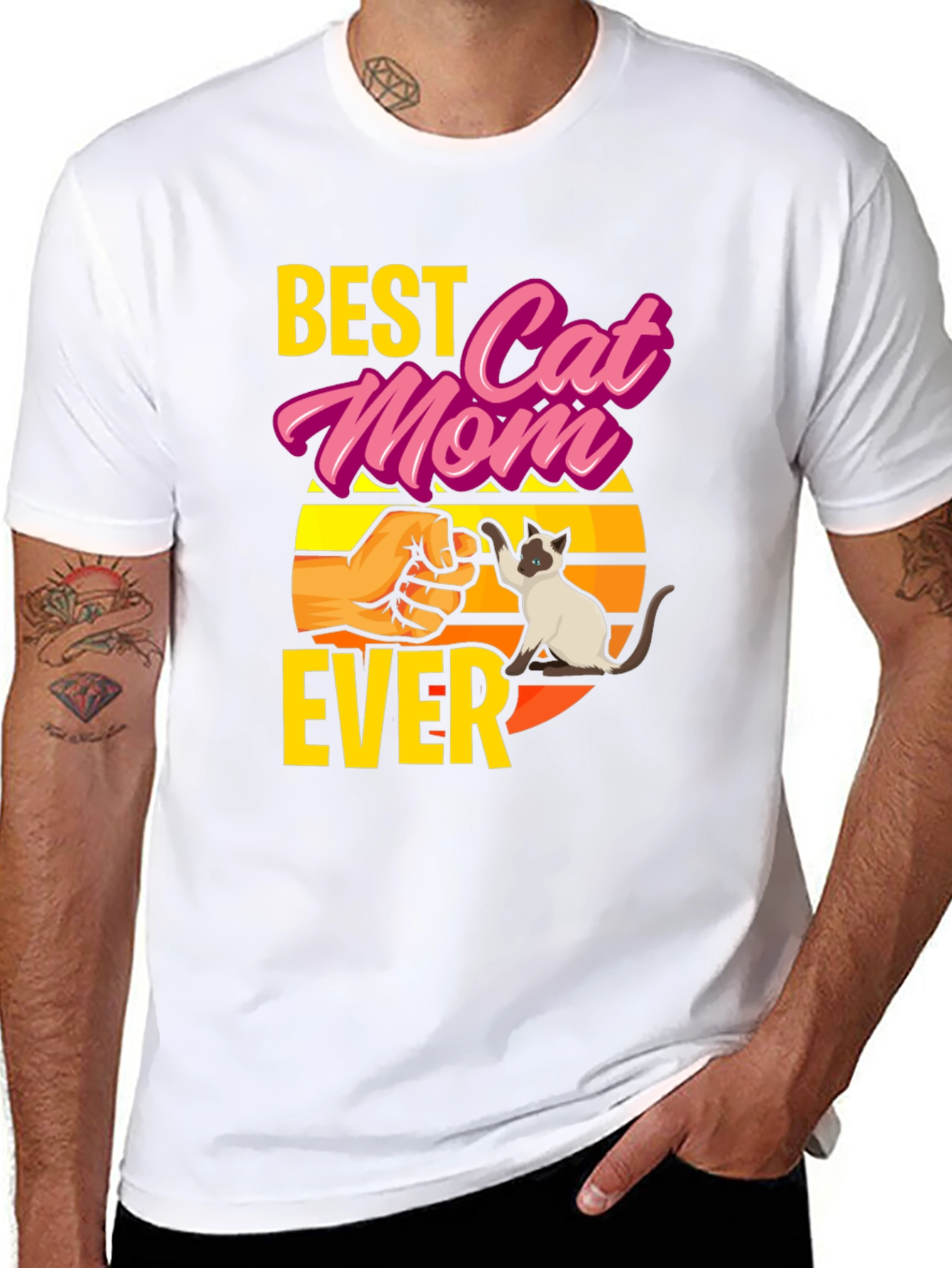 Best Cat Mom Ever Graphic T-Shirt - Novelty Gift