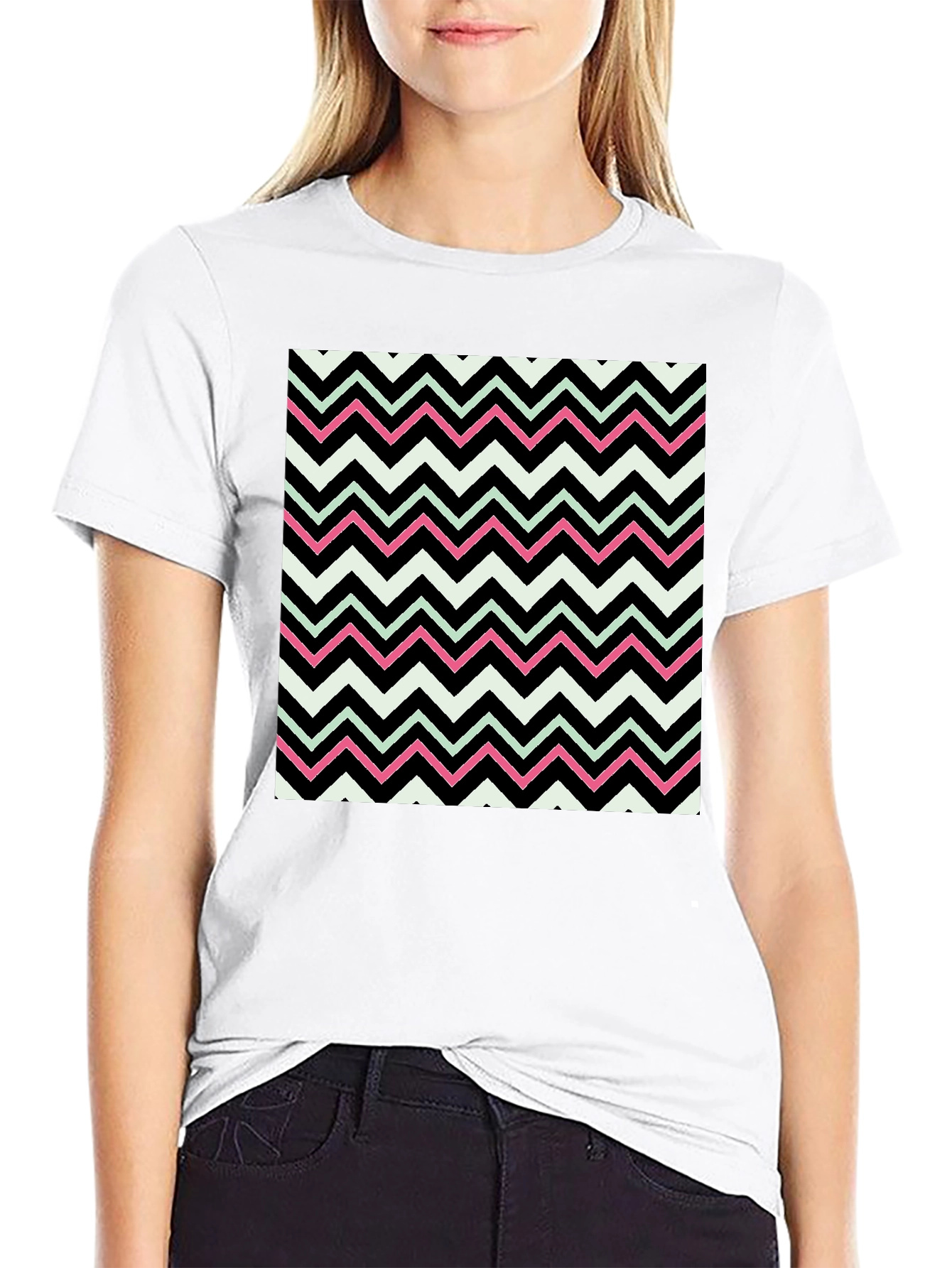 Zigzag Pattern T-Shirt - Modern Graphic Tee
