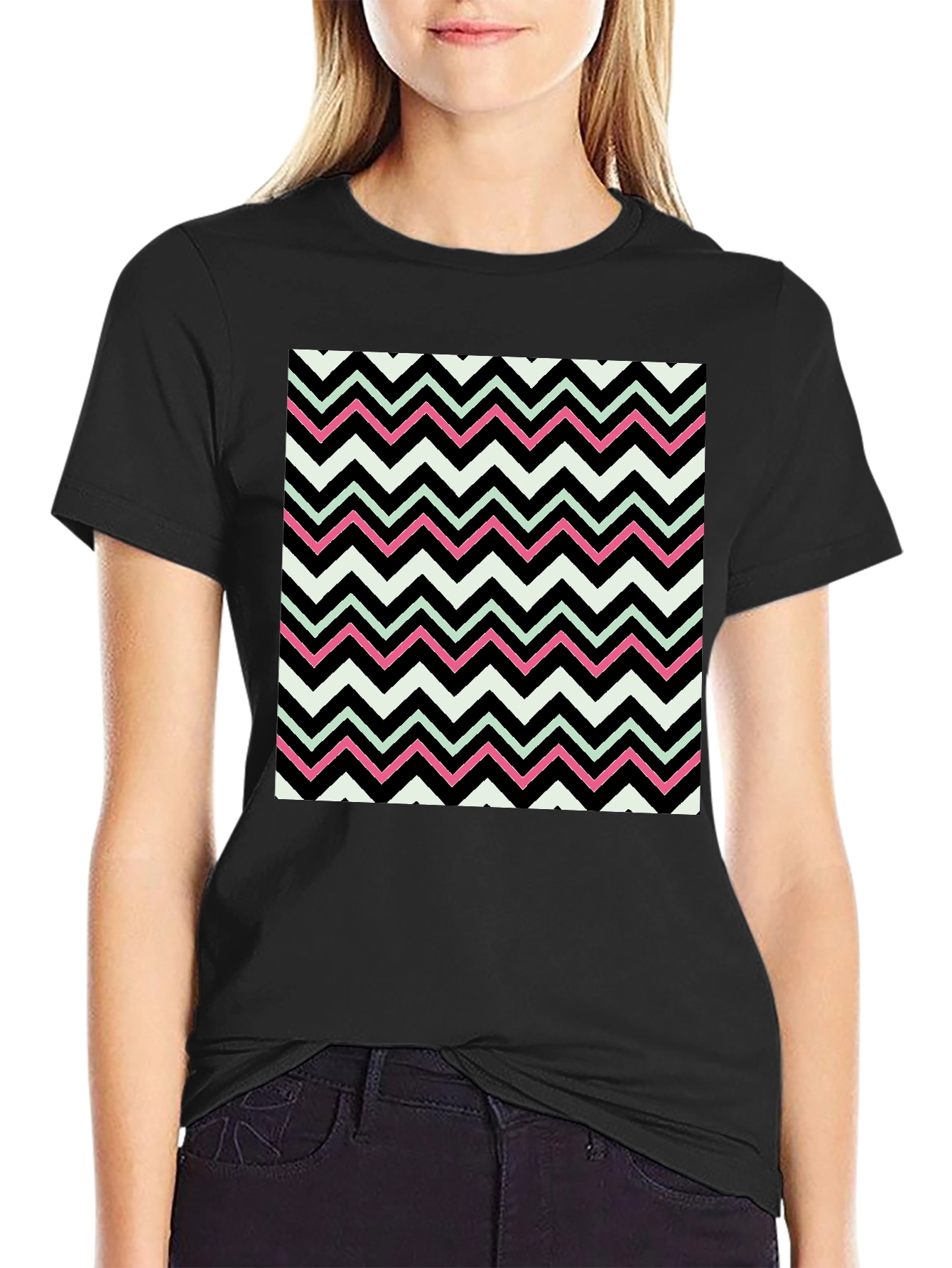 Zigzag Pattern T-Shirt - Modern Graphic Tee