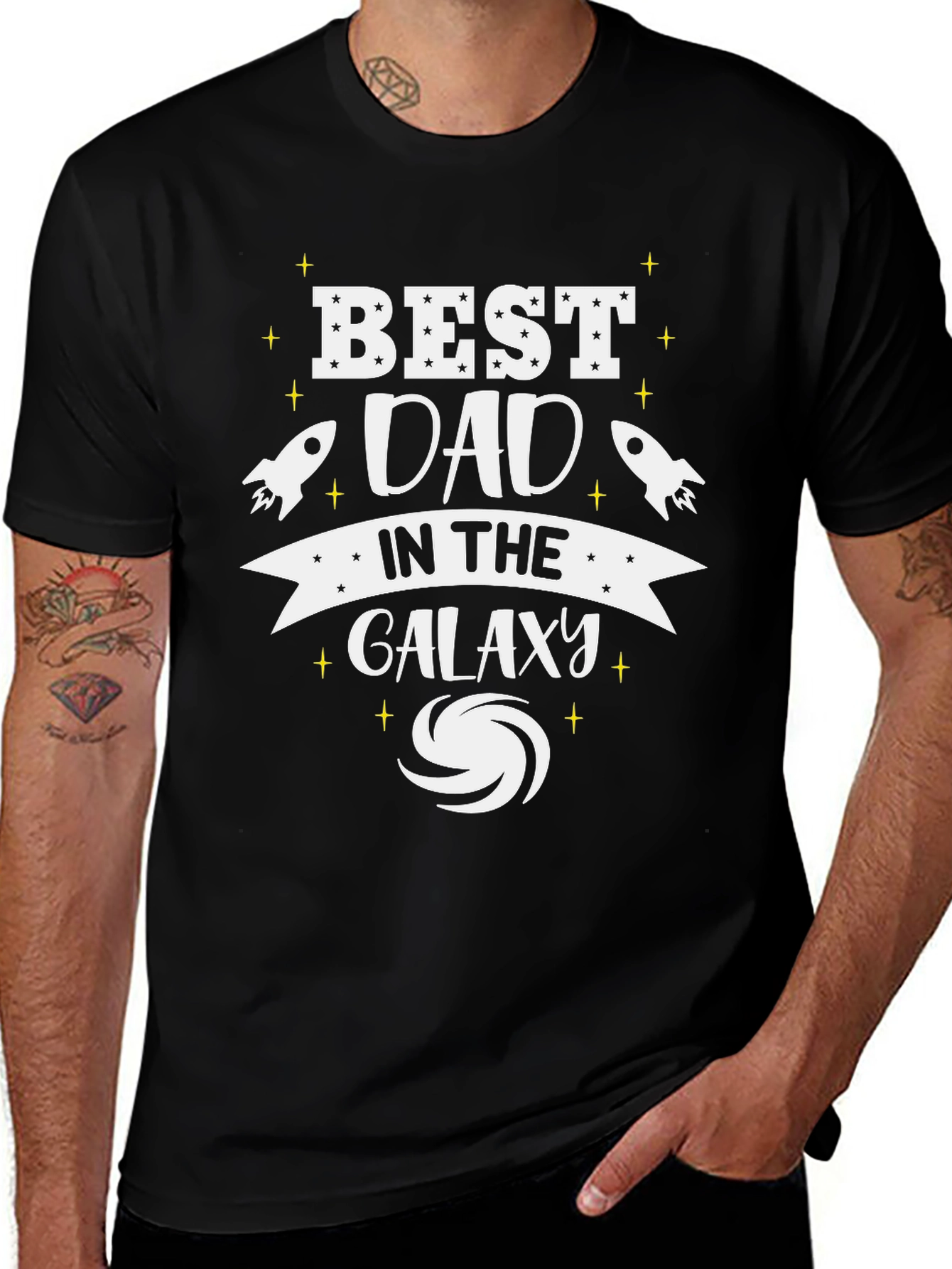 Best Dad in the Galaxy T-Shirt Fathers Day Gift