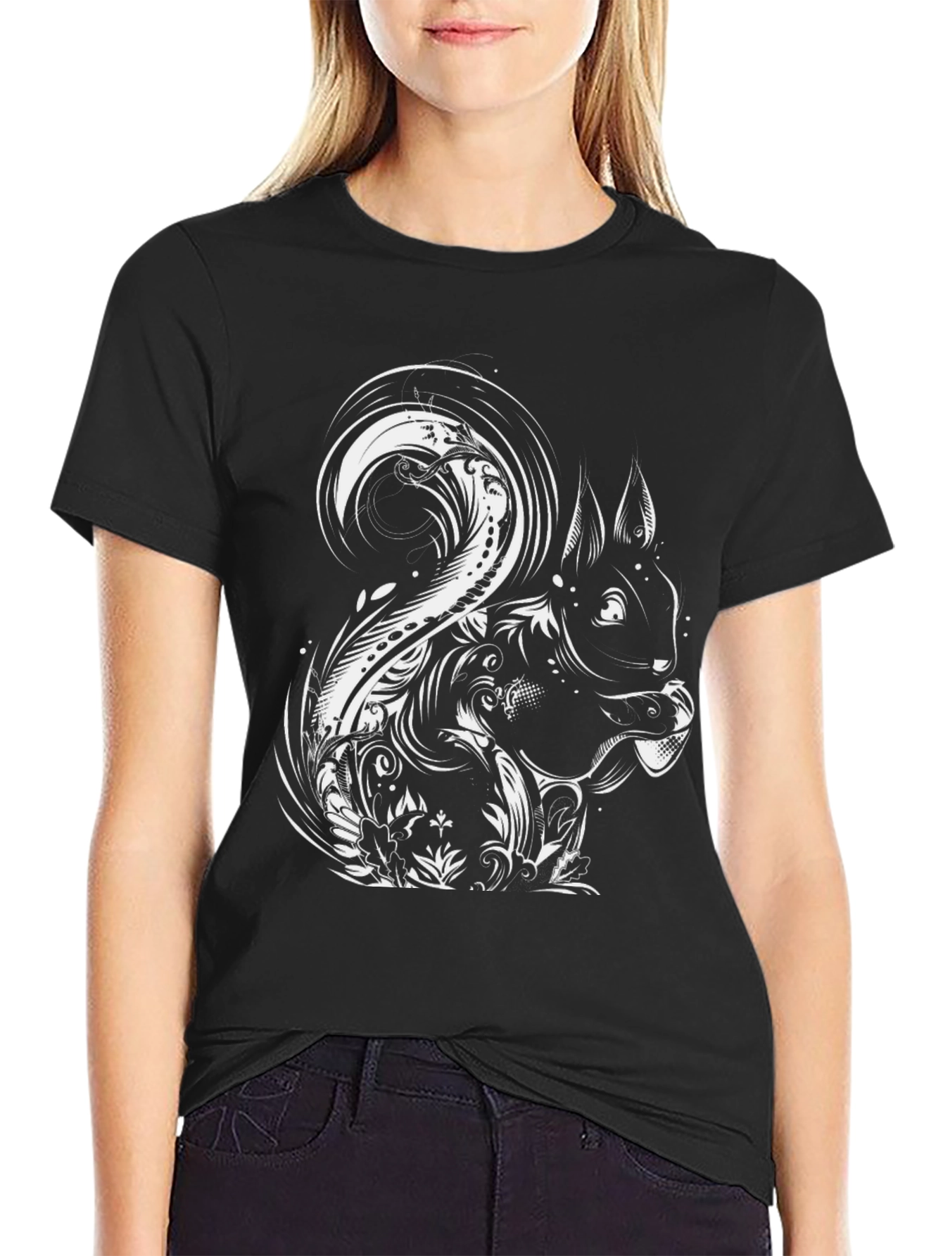 Stylish Squirrel Graphic Tee - Black