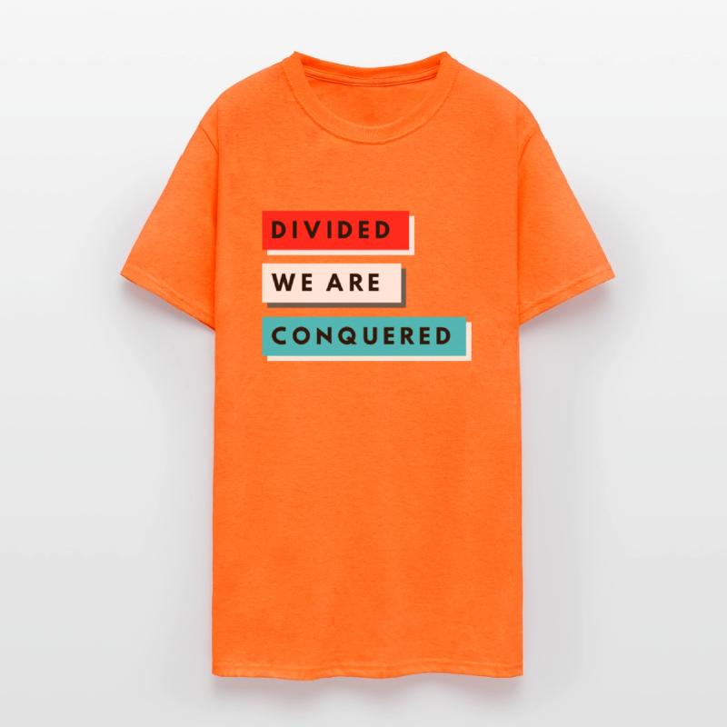 DESIGNDIVIDED WE ARE CONQUERED green