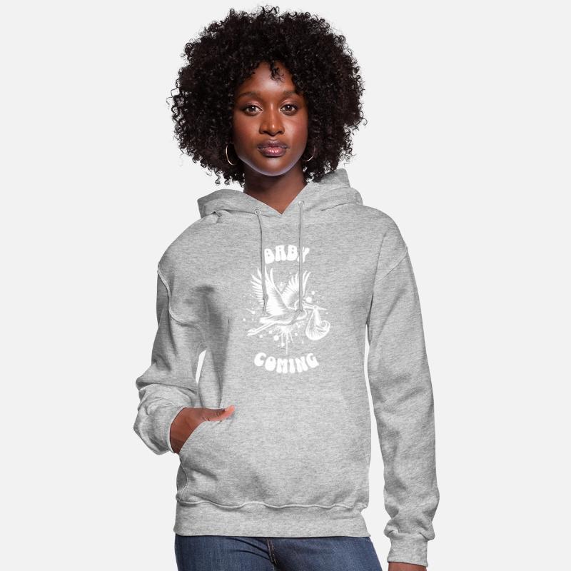 Expectant Mother Stork Brings The Beautiful News