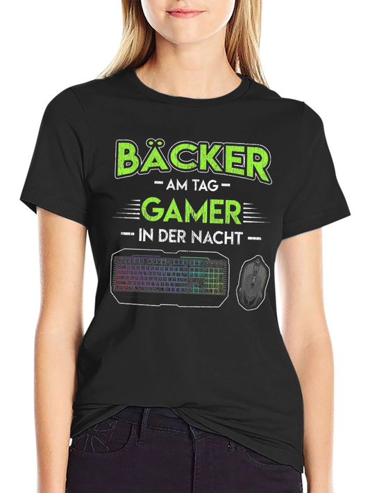 Bäcker Gamer T-Shirt - Baker by Day Gamer by Night!