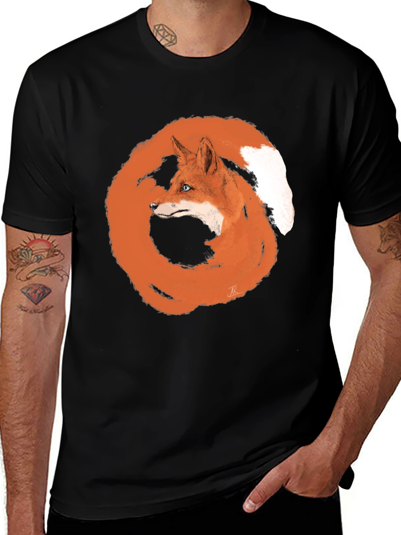 Fox Circle Graphic Tee - Unique Animal Design