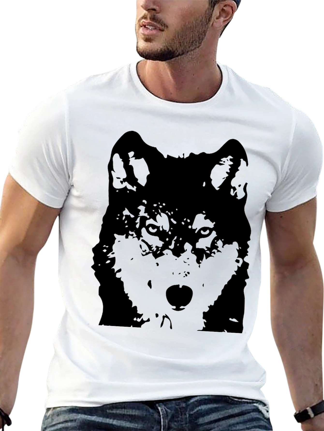 Wolf Graphic Print T-Shirt - Stylish Black Tee
