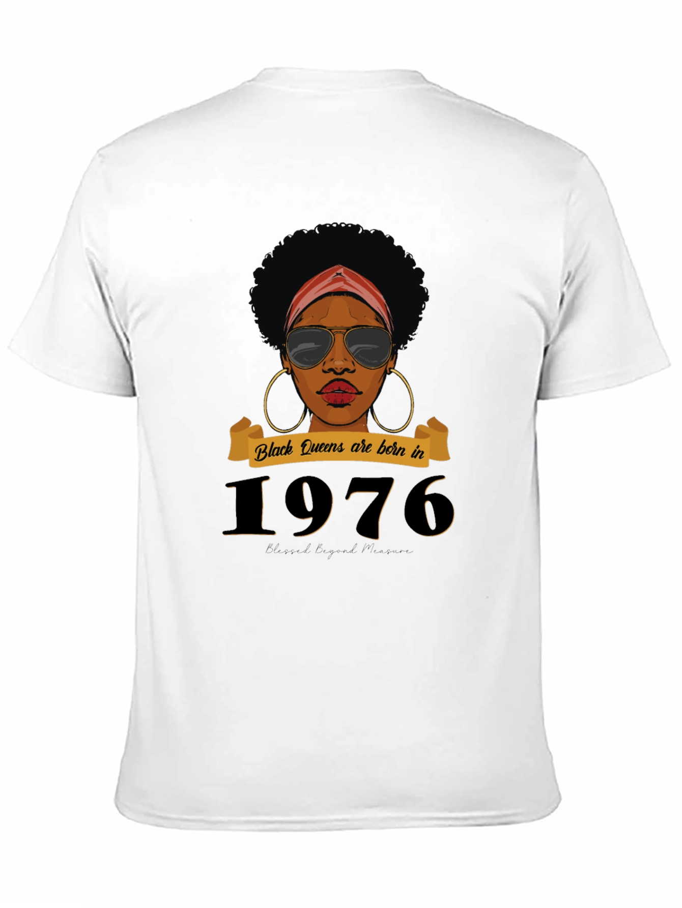 Black Queens Born in 1976 Graphic T-Shirt