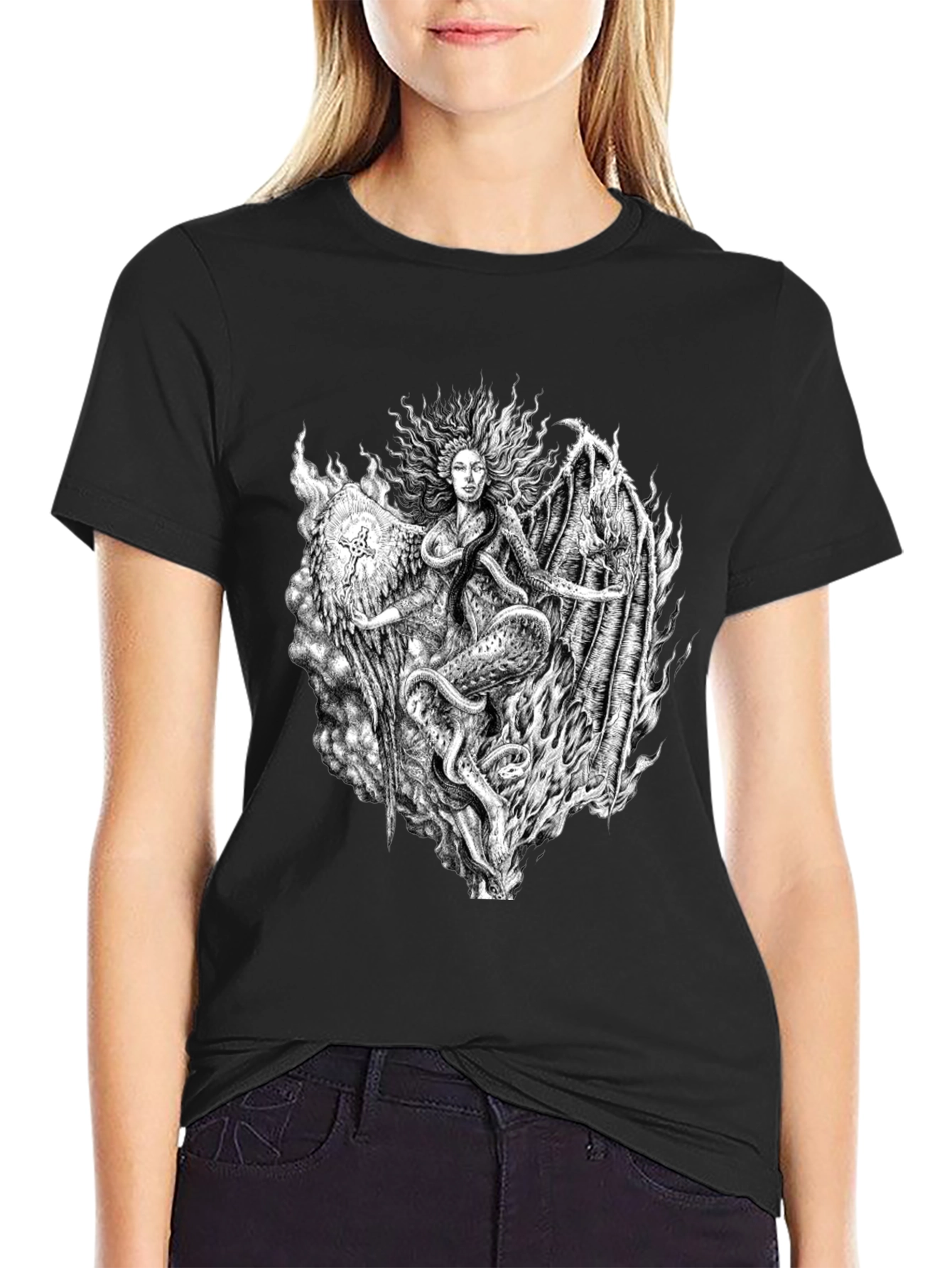 Serpent Queen Graphic Tee - Black