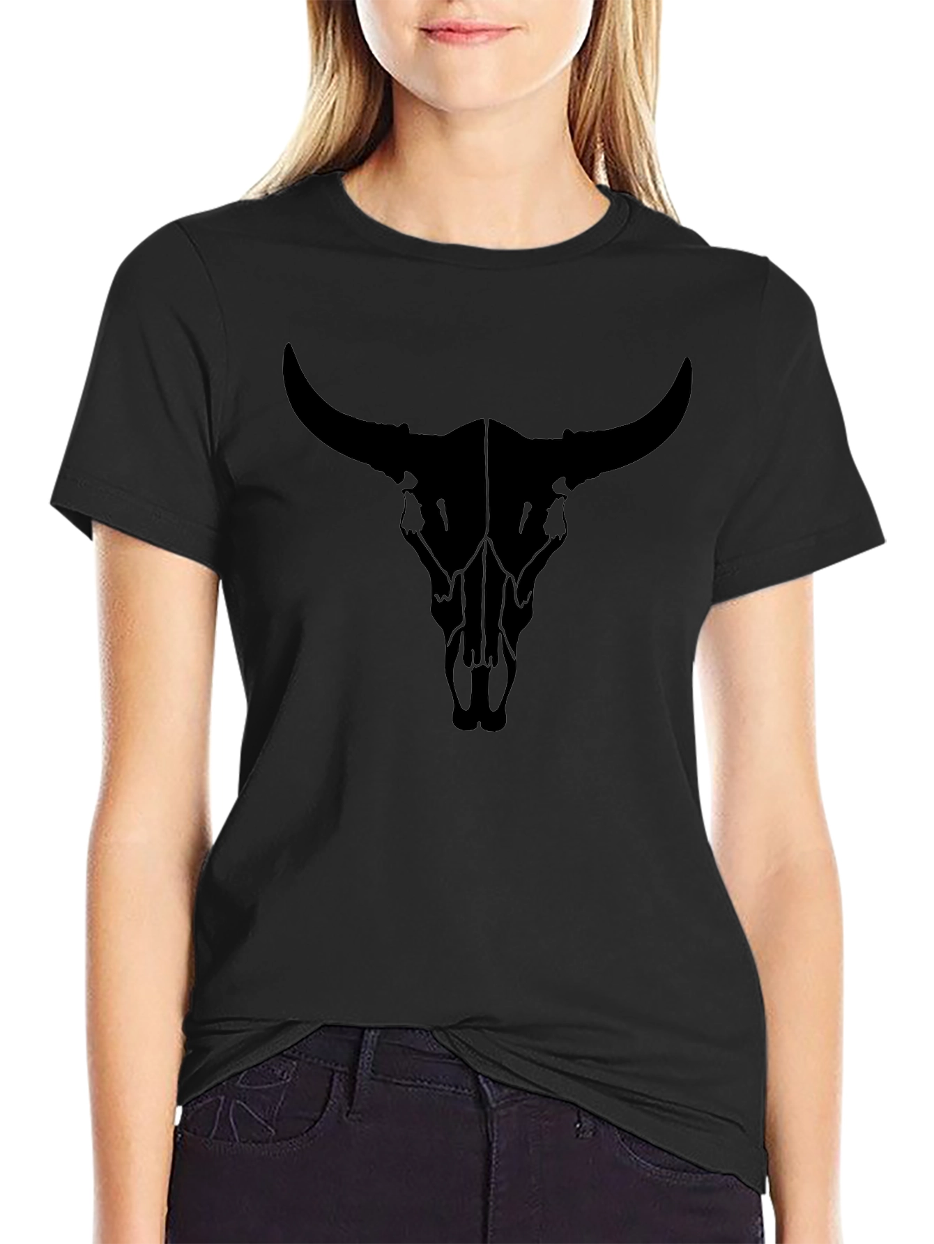 Black Bull Skull Graphic Tee - Modern Style