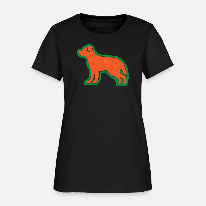 Retriever With Leafs
