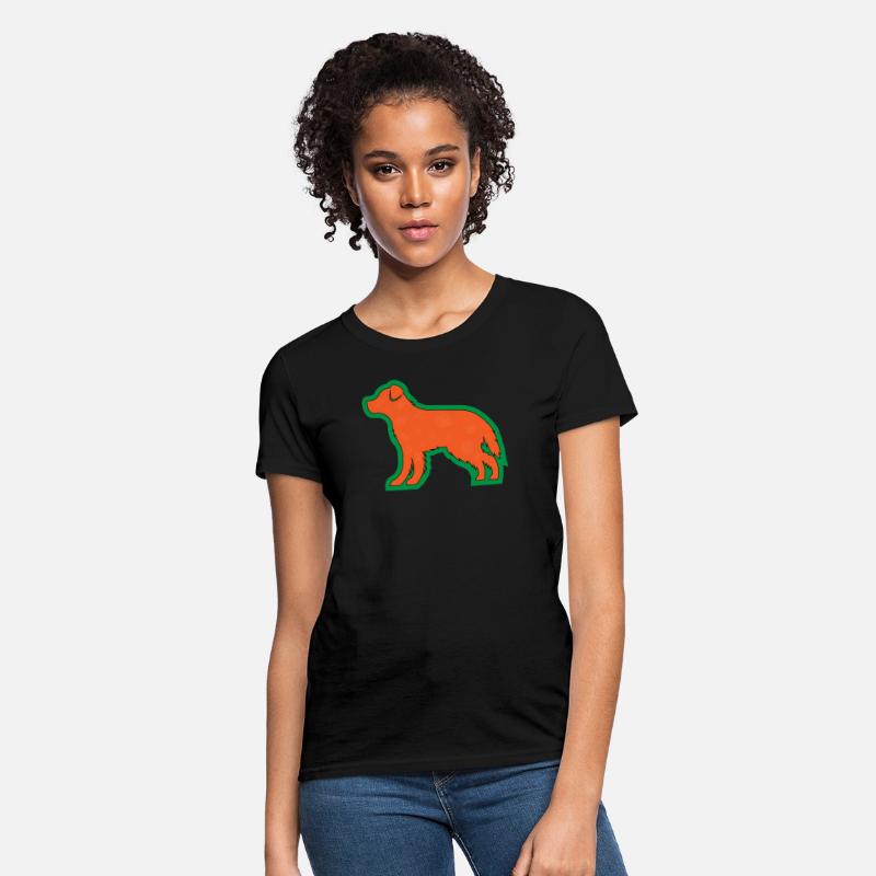 Retriever With Leafs