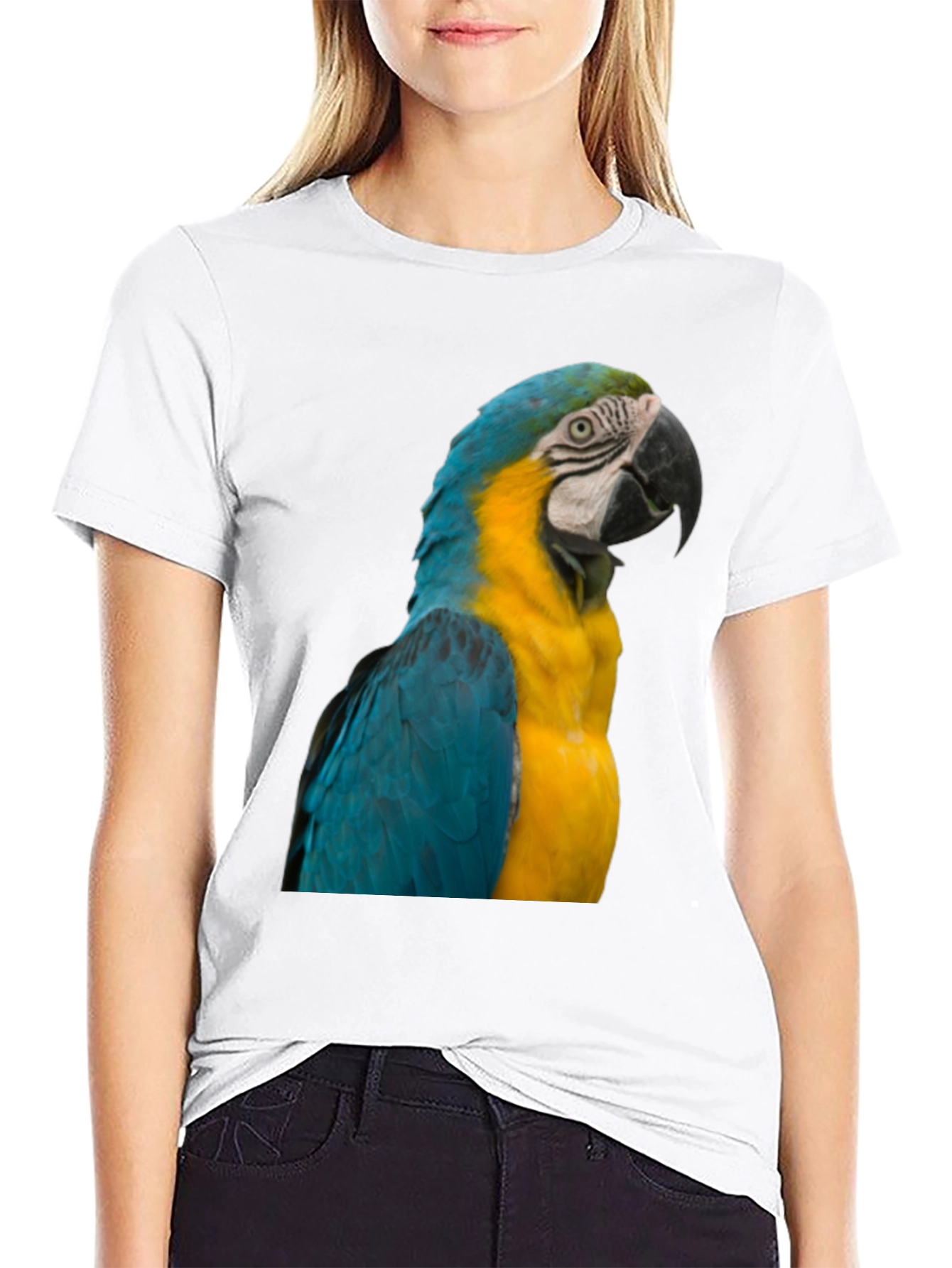 Macaw Parrot Graphic T-Shirt - Bold Bird Design