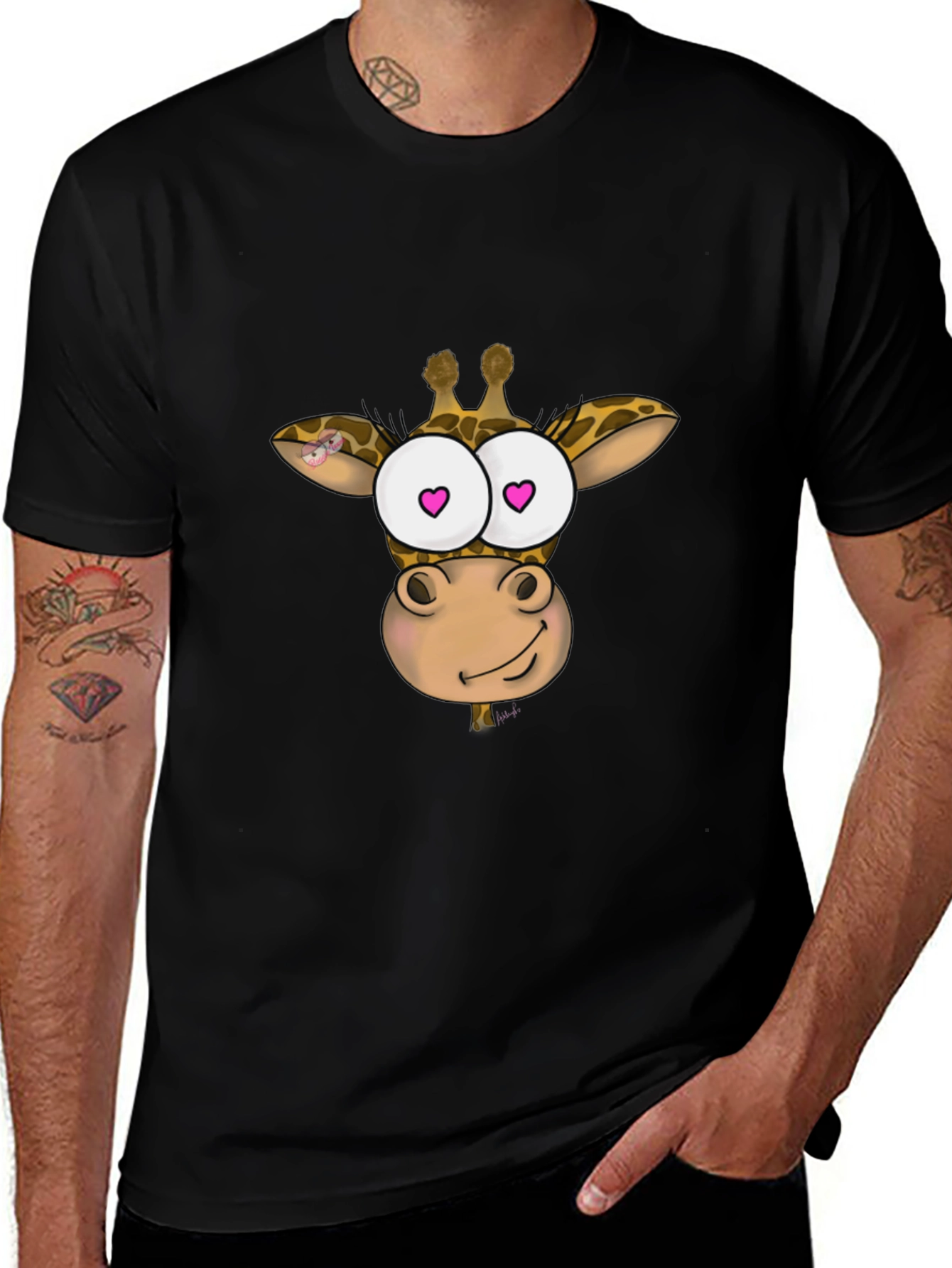 Giraffe Cartoon Heart Eyes Black T-Shirt